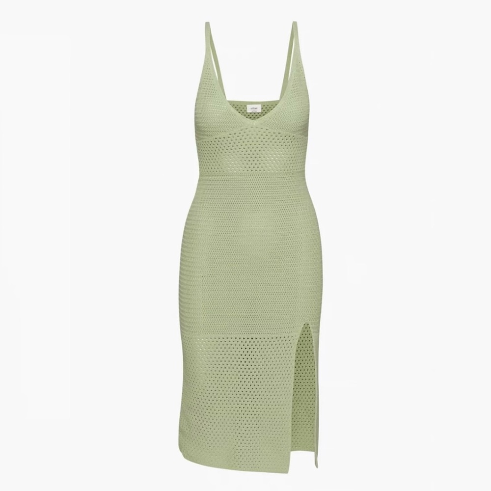 Aritzia Wilfed Evie Midi Dress